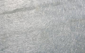 Knockin laminate fibreglass or shingles?